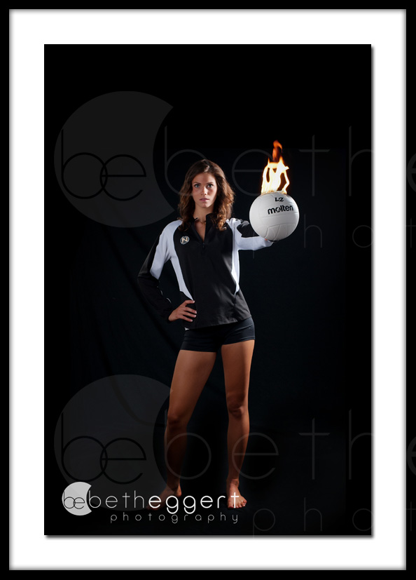 L'Anse Creuse Senior Portraits L'Anse Creuse Senior Portraits Girl